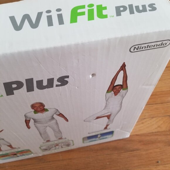 Wii Fit Plus Workout Exercise Unit NWTO - Picture 5 of 7